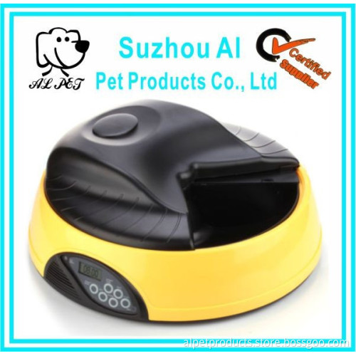 Time auto programmable covered pet food bowl